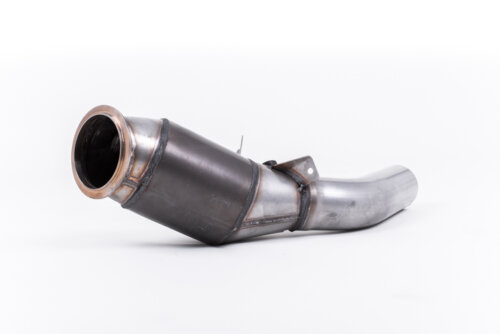 Milltek large-bore downpipe and high-flow sports catalyst for BMW 4 F32