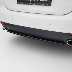 Maxton Central Rear Splitter for BMW 4 Coupe / Cabrio G22 / G23