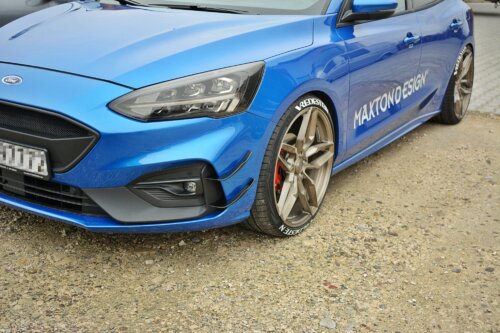 Maxton canards for Ford Focus ST / ST-Line Mk4