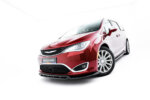 Maxton front splitter for Chrysler Pacifica Mk2