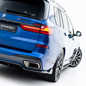 [Carbon] Maxton stražnji difuzor za BMW X7 M-Pack G07 / G07 Facelift (varijanta s kuku za vuču)