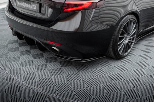 Maxton rear side splitters for ALFA ROMEO GIULIA VELOCE