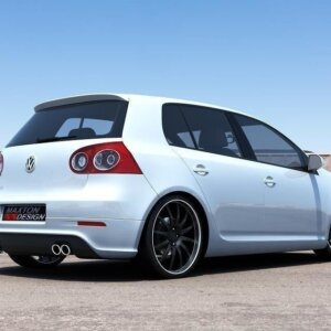 Maxton stražnji difuzor za VW GOLF V R32 (with 2 exhaust holes)