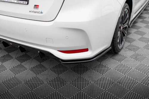 Maxton rear side splitters for Toyota Corolla XII Sedan