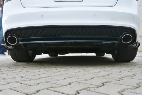 Maxton Rear Splitter Audi A5 S-Line 8T Facelift (with a vertical bar)