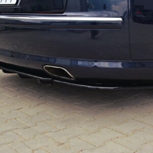 Maxton stražnji splitter za Audi A8 W12 D3 (s vertikalnim šipkama)