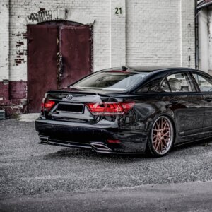 Maxton stražnji splitter za Lexus LS Mk4 Facelift