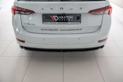 Maxton rear splitter for Skoda Octavia Mk4