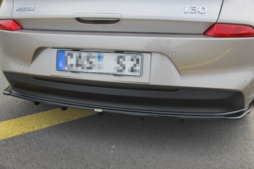 Maxton Rear Splitter (WITH VERTICAL BARS) HYUNDAI I30 MK3 HATCHBACK