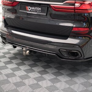 Maxton stražnji splitter (s vertikalnim šipkama) za BMW X7 M-Pack G07