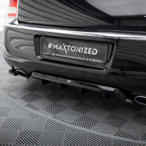 Maxton stražnji splitter (s vertikalnim šipkama) za Chrysler 300 Mk2