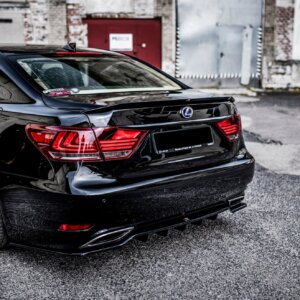 Maxton stražnji splitter za Leuxs LS Mk4 Facelift