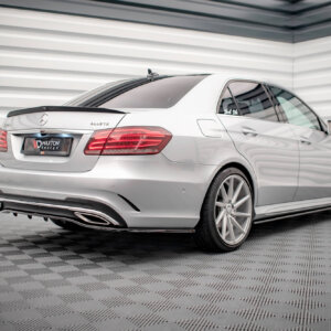 Maxton stražnji splitter (s vertikalnim šipkama) za Mercedes-Benz E AMG-Line Sedan W212 Facelift