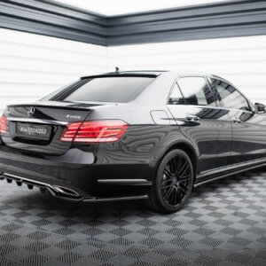 Maxton stražnji splitter (s vertikalnim šipkama) za Mercedes-Benz E W212 Facelift