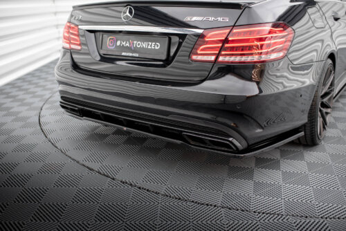Maxton rear splitter (with vertical bars) for Mercedes-Benz E63 AMG Sedan W212 Facelift