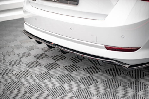 Maxton rear splitter (with vertical bars) for Skoda Octavia Mk4