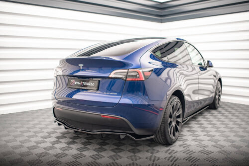 Maxton rear splitter (with vertical bars) for Tesla Model Y