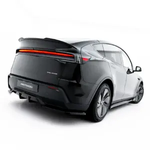 Maxton stražnji splitter (s vertikalnim šipkama) za Tesla Model Y Premium Mk1 Facelift