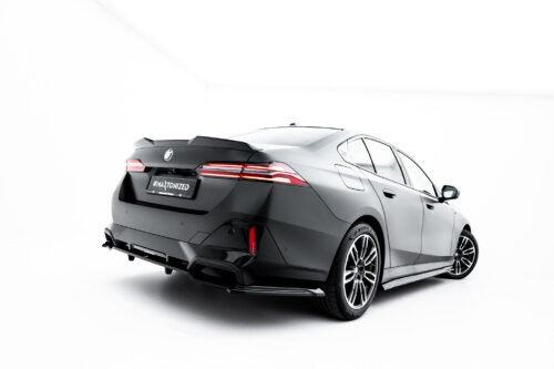 Maxton rear splitter (with vertical bars) V.1 for BMW 5 / i5 M-Pack Sedan / Touring G60 / G61