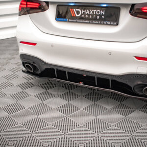 Maxton stražnji splitter (s vertikalnim šipkama) V.1 za Mercedes A 35 AMG Sedan V177