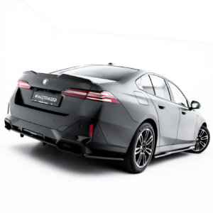 Maxton stražnji splitter (s vertikalnim šipkama) V.2 za BMW 5 / i5 M-Pack Sedan / Touring G60 / G61