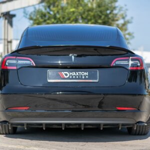 Maxton stražnji difuzor za Tesla Model 3