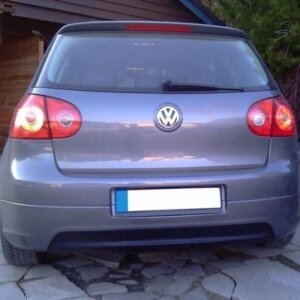 Maxton stražnji difuzor za Volkswagen Golf GTI Edition 30 Mk5 (without exhaust hole, for standard exhaust)