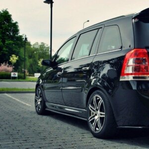 Maxton bočni produžeci za OPEL ZAFIRA B OPC
