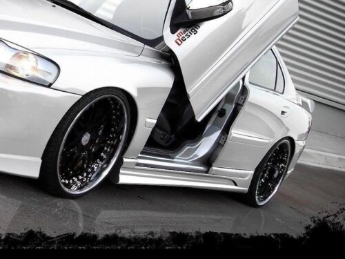 Maxton side skirt diffusers for VOLVO S60