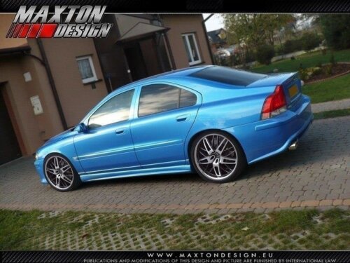 Maxton side skirt diffusers for VOLVO S60