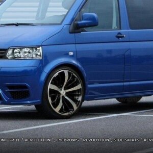Maxton bočni produžeci za VW T5 < REVOLUTION > TUV TEILGUTACHTEN