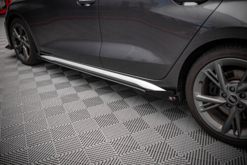 Maxton side flaps for Audi S3 / A3 S-Line 8Y / 8Y Facelift