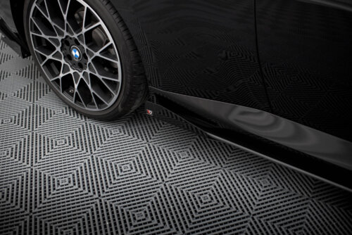 Maxton side flaps for BMW 2 Coupe G42