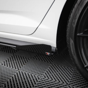 Maxton side skirt diffusers for Volkswagen Jetta GLI Mk7