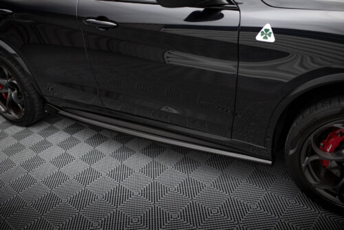 Maxton side skirt diffusers for Alfa Romeo Stelvio Quadrifoglio Mk1