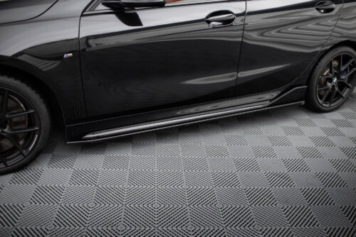 Maxton side skirt diffusers for BMW M135i M-Performance F40