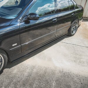 Maxton bočni produžeci za BMW M5 / 5 M-Pack E39