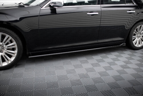 Maxton side skirt diffusers for Chrysler 300 Mk2