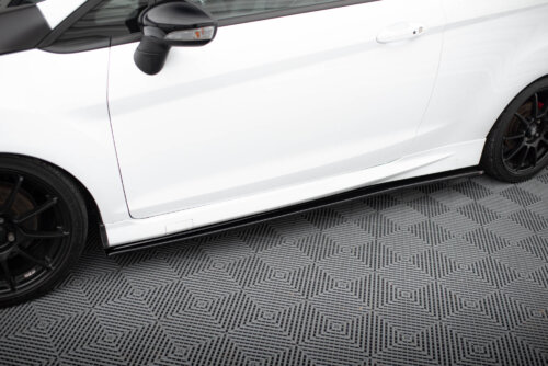 Maxton side skirt diffusers for Ford Fiesta ST / ST-Line Mk7 / Mk7 Facelift