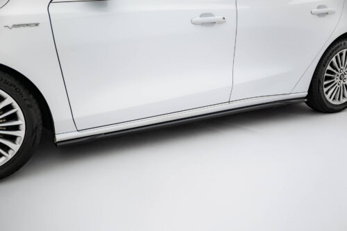 Maxton side skirt diffusers for Ford Focus Vignale Mk4
