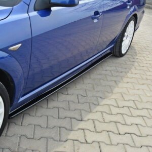 Maxton bočni produžeci za Ford Mondeo Mk3 ST220