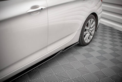 Maxton side skirt diffusers for Hyundai I40 Mk1