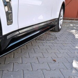 Maxton bočni produžeci za Infiniti QX70