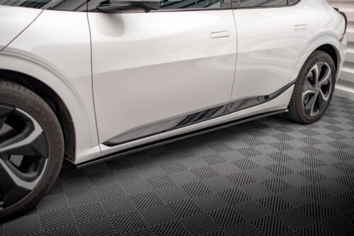 Maxton side skirt diffusers for Kia EV6 GT-Line Mk1