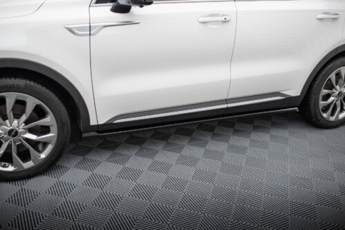 Maxton side skirt diffusers for Kia Sorento Mk4