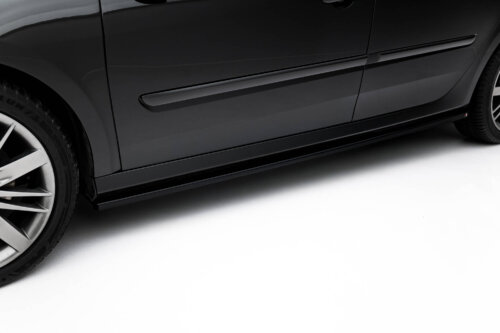 Maxton side skirt diffusers for Renault Laguna Hatchback GT Mk3