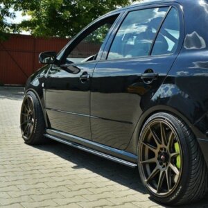 Maxton bočni produžeci za Skoda Fabia RS Mk1