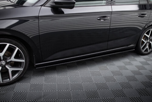 Maxton side skirt diffusers for Skoda Scala