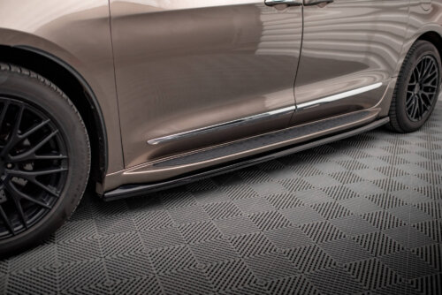 Maxton side skirt diffusers V.1 for Chrysler Pacifica Mk2