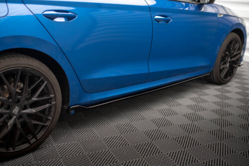 Maxton side skirt diffusers V.1 for Skoda Octavia Mk4